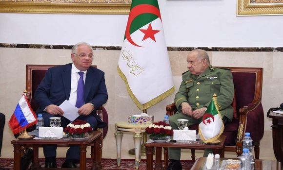 الفريق أول السعيد شنقريحة يستقبل مدير المصلحة الفدرالية للتعاون العسكري والتقني لفدرالية روسيا