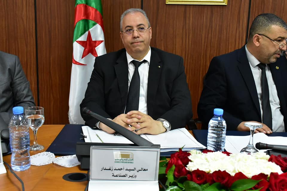 الانطلاق في تجسيد مشروع إنتاج حليب الأطفال الرضع بالجزائر