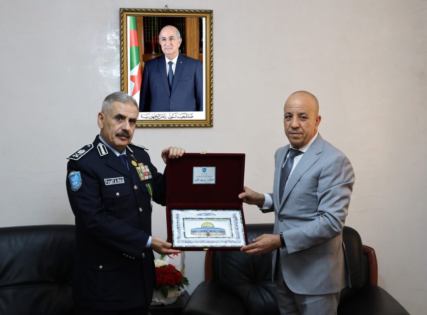 المدير العام للأمن الوطني يستقبل المدير العام للشرطة الفلسطينية