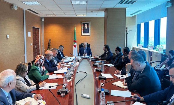 زيتوني يجتمع بمستوردي البن, المستلزمات المدرسية ومنتجي الأجهزة الكهرومنزلية