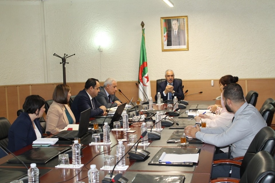 الجزائر ……2023بداية البيع الالكتروني للتذاكر