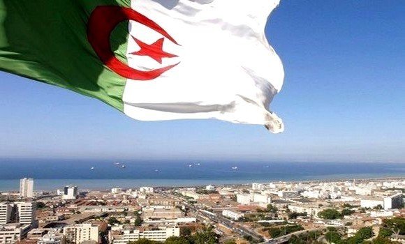 النظام الإنقلابي في مالي يمارس سياسة عدائية تجاه الجزائر دون أخذ الشعب المالي في الحسبان