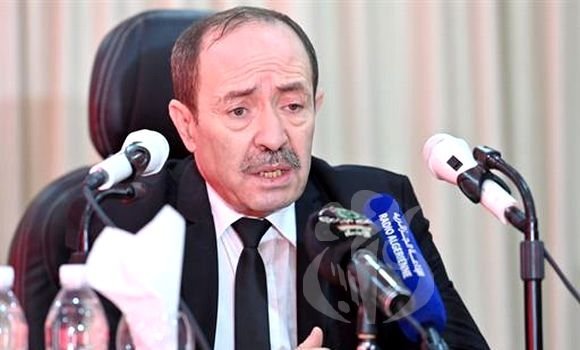 بلعابد يشارك في الدورة الـ 42 للمؤتمر العام لمنظمة اليونسكو بباريس
