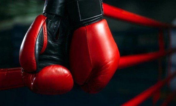 ملاكمة/ بطولة افريقيا للنخبة (الدور ربع النهائي): تأهل آيت بقة و اقصاء مزيان