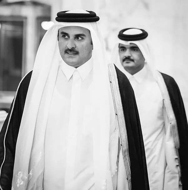 أمير دولة قطر يعزي رئيس الجمهورية في ضحايا الحرائق