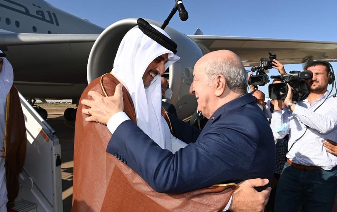 امير دولة قطر يهنىء الرئيس على انجاح ألعاب البحر الأبيض المتوسط