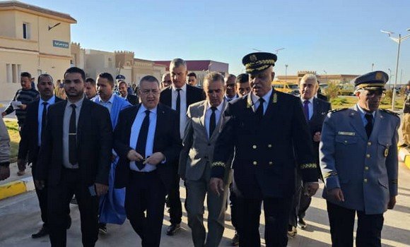 مشروع المعبرين الحدوديين الجزائري و الموريتاني : نسبة تقدم الأشغال فاقت 99 بالمائة