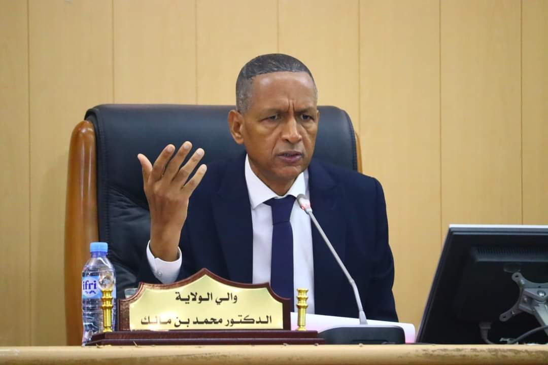 والي ولاية باتنة الدكتور محمد بن مالك يترأس إجتماع المجلس التفيذي للولاية