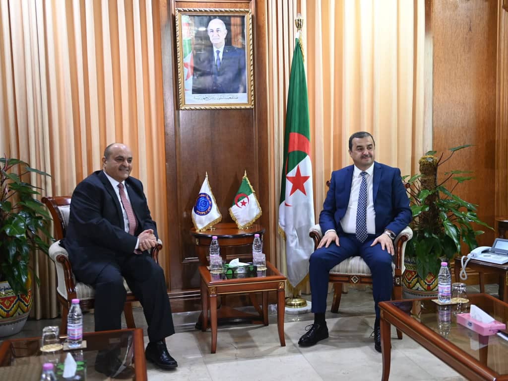 الجزائر تؤكد دعمها لتكامل عربي في الطاقة والتحول نحو الطاقات الجديدة
