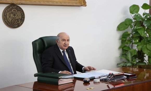 رئيس الجمهورية يترأس اجتماعا لمجلس الوزراء