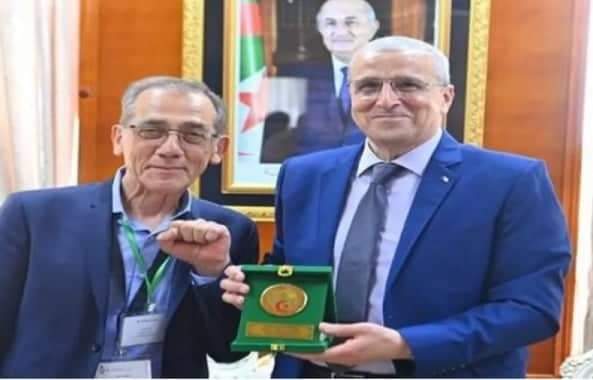 إستقبال وزير التعليم العالي لنجل موريس أودان