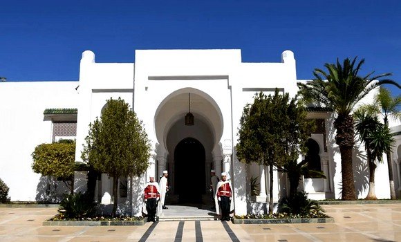 المديرية العامة للاتصال برئاسة الجمهورية تعزي في وفاة الصحفي والكاتب أمزيان فرحاني