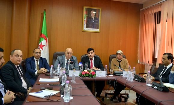 المجلس الشعبي الوطني: وزير المجاهدين يقدم عرضا حول قطاعه أمام اللجنة المختصة