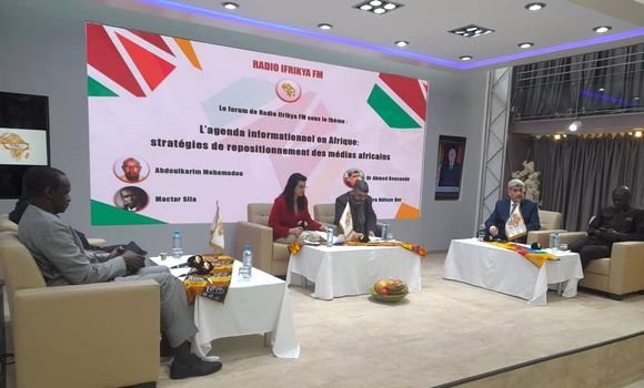 أجندة إعلامية في إفريقيا: التأكيد في الجزائر على ضرورة إنشاء “وسائل إعلام إفريقية بينية”
