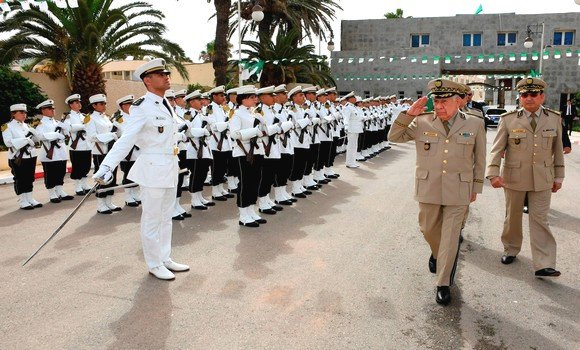الفريق أول شنقريحة يشرف على تخرج الدفعة الـ 17 بالمدرسة العليا الحربية