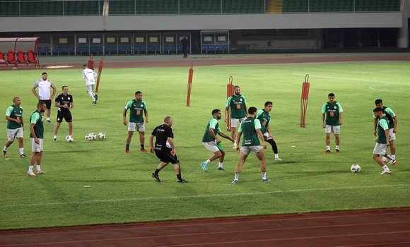 كأس إفريقيا 2023: الجزائر-طوغو: “الخضر” من اجل وضع آخر “الروتوشات” قبل نهائيات الموعد القاري