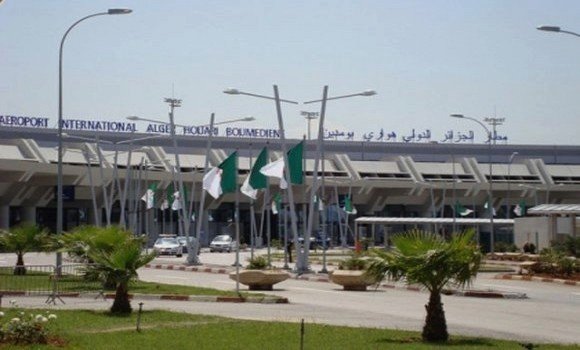 مطار الجزائر: اتخاذ عدة إجراءات لتحسين مرافقة الركاب ومعالجة البضائع
