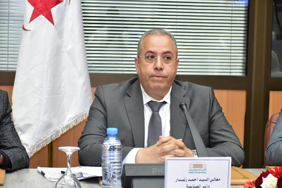 وزير الصناعة: الهيئة الجزائرية للاعتماد اعتمدت 131 مخبرا وطنيا