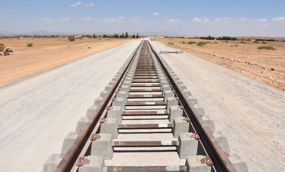 مراد: انجاز خط السكة الحديدية خنشلة-عين البيضاء سيسهم في الدفع بعجلة التنمية بالمنطقة