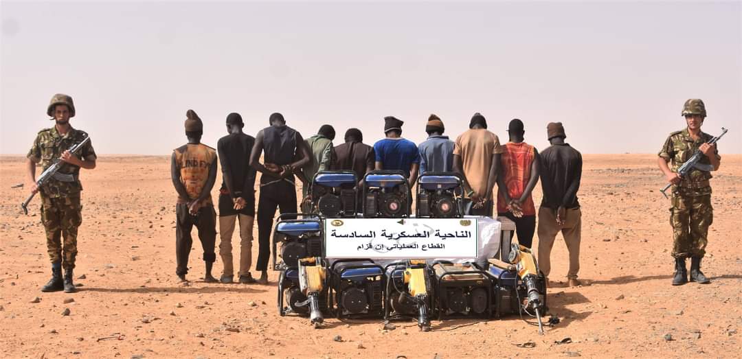 حجز 4 كلغ كوكايين و 4 قناطير كيف معالج مواد غذائية مدعمة واسلحة حربية