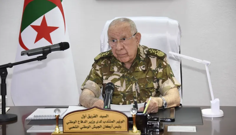 الفريق أول شنقريحة يشرف على تنصيب القائد الجديد للناحية العسكرية الأولى
