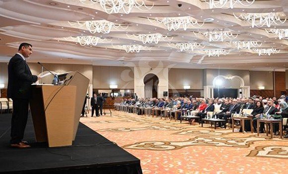 اختتام أشغال الندوة الفكرية حول “الإعلام والتحديات الراهنة” بالجزائر العاصمة