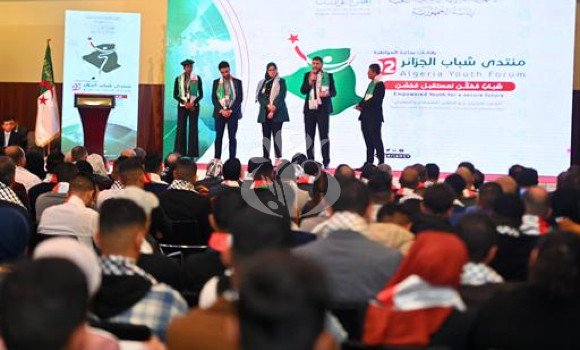 قوجيل: مصير البلاد مرتبط “ارتباطا وثيقا” بالشباب
