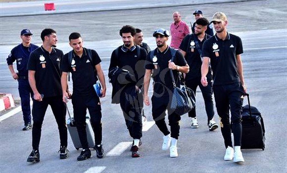 المنتخب الوطني يحل بقسنطينة لإجراء التربص التحضيري تحسبا لمواجهتي تنزانيا و السنغال