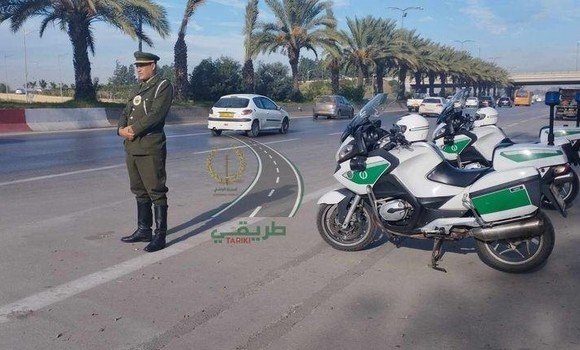 الدرك الوطني : حملات ضد مروجي مقاطع الفيديو المخالفة لقانون المرور
