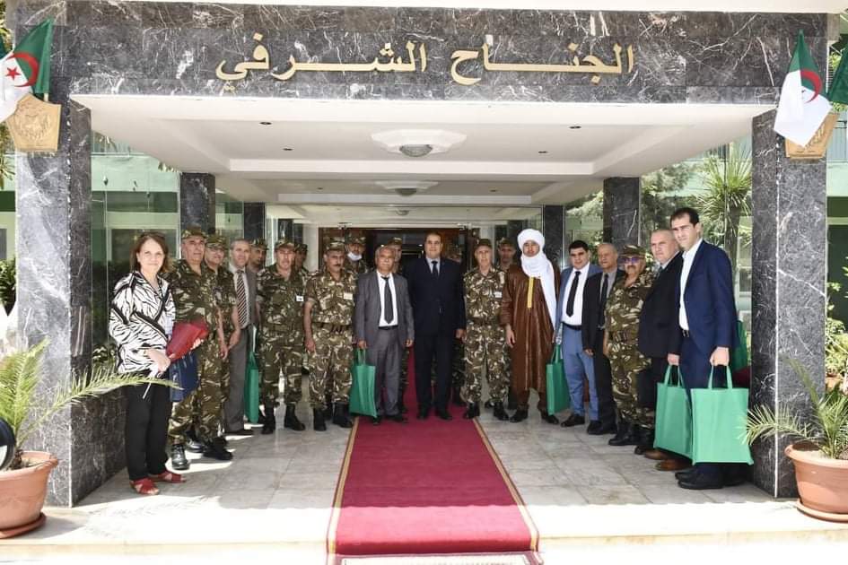 لجنة الدفاع بالمجلس الشعبي الوطني في زيارة إلى القاعدة المركزية للإمداد بالناحية العسكرية الأولى