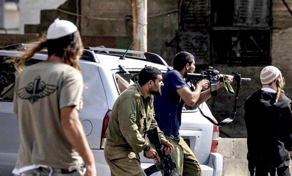 الكيان الصهيوني يتعمد تسليح المستوطنين وتحريضهم على الشعب الفلسطيني لتوسيع البؤر الإستيطانية