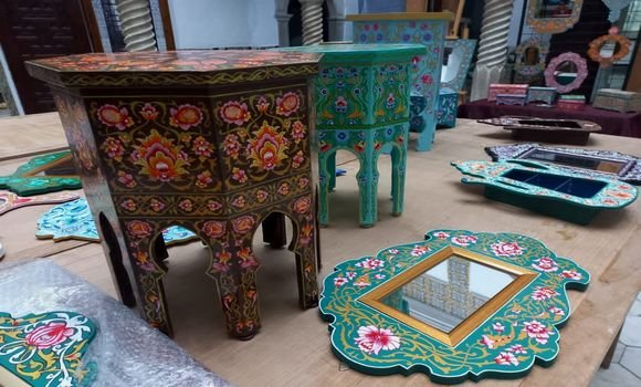 معرض جماعي لفن الزخرفة والرسم على الخشب بالجزائر العاصمة