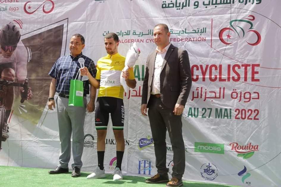 حمزة منصوري يفوز بالقميص الأصفر و مولودية الجزائر تحافظ على الصدارة
