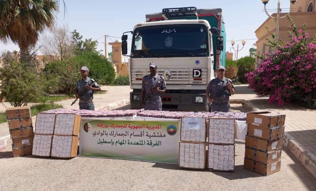 الوادي / الفرقة المتعددة المهام للجمارك بأسطيل تحبط عملية تهريب 283927 كبسولة مهلوسة من نوع بريغابالين 300 ملغ