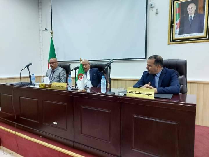 تنصيب بوزة إبراهيم مدير الوسائل بوزارة الصيد البحري